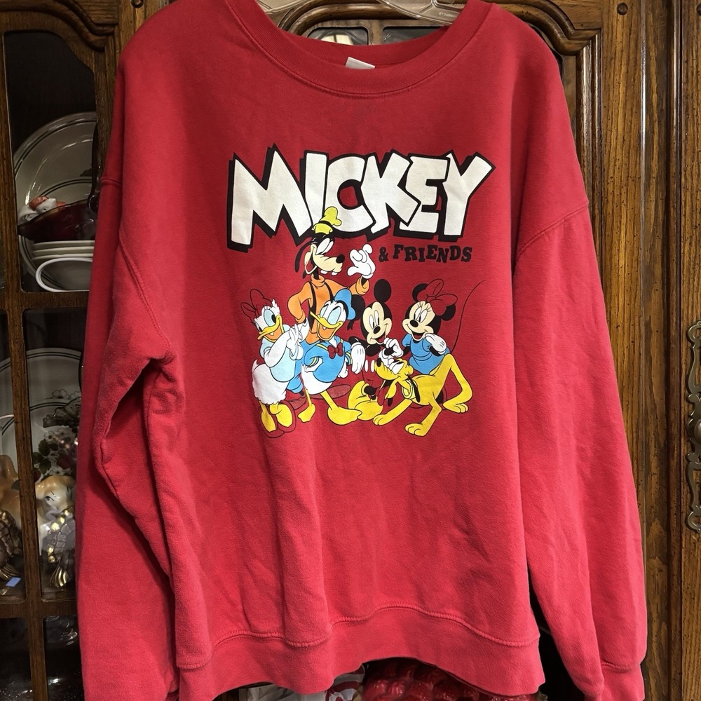 Disney Mickey & Friends Women's  Red Graphic Sweatshirt Size XXL 19 Donald Pluto